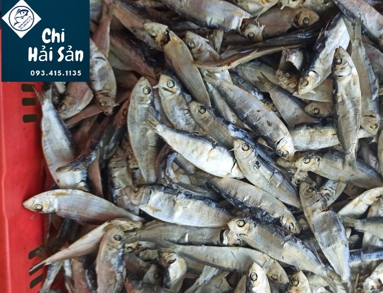 cá trích khô bán tại Chihaisan