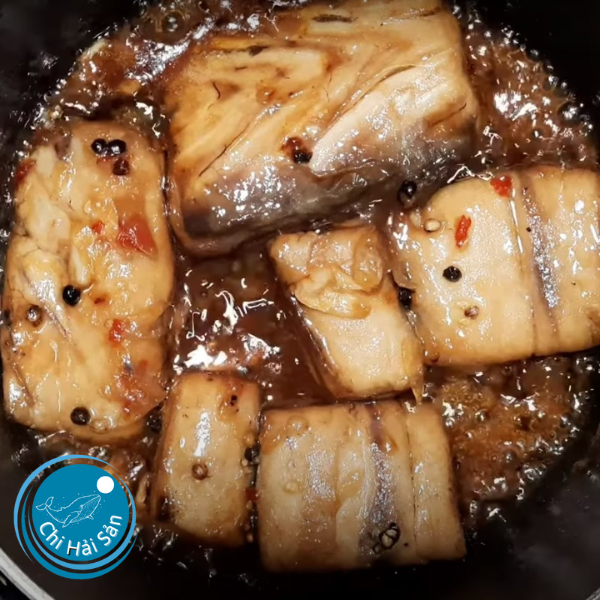 Lườn cá cờ chưng tương